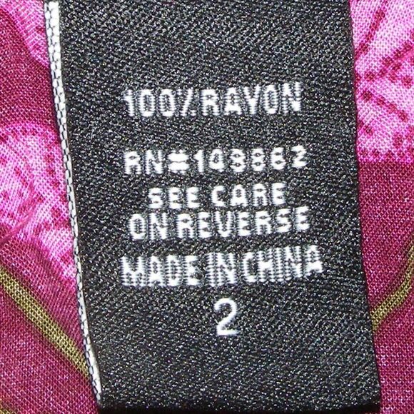 TORRID Camisole Top, 2/2X, Floral on Berry, Spag straps, Cold shoulder, 3/4 slvs - Picture 10 of 11